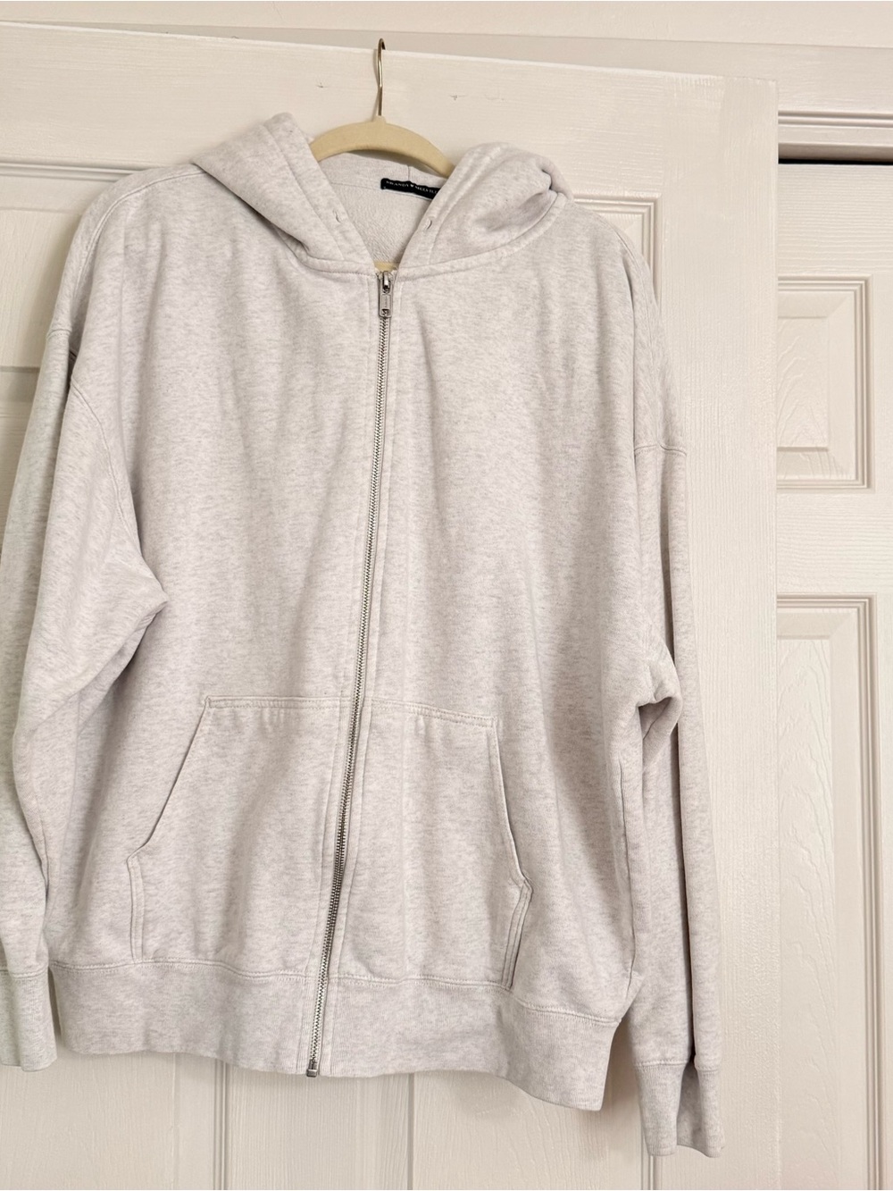 Brandy Melville Light Gray Zip-Up Hoodie